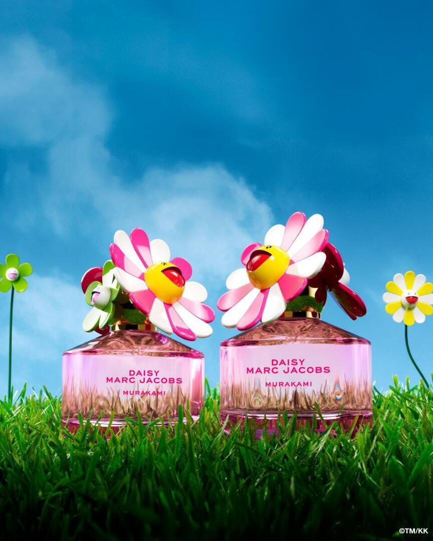 Marc Jacobs x Murakami Art in Bloom pop-up display
