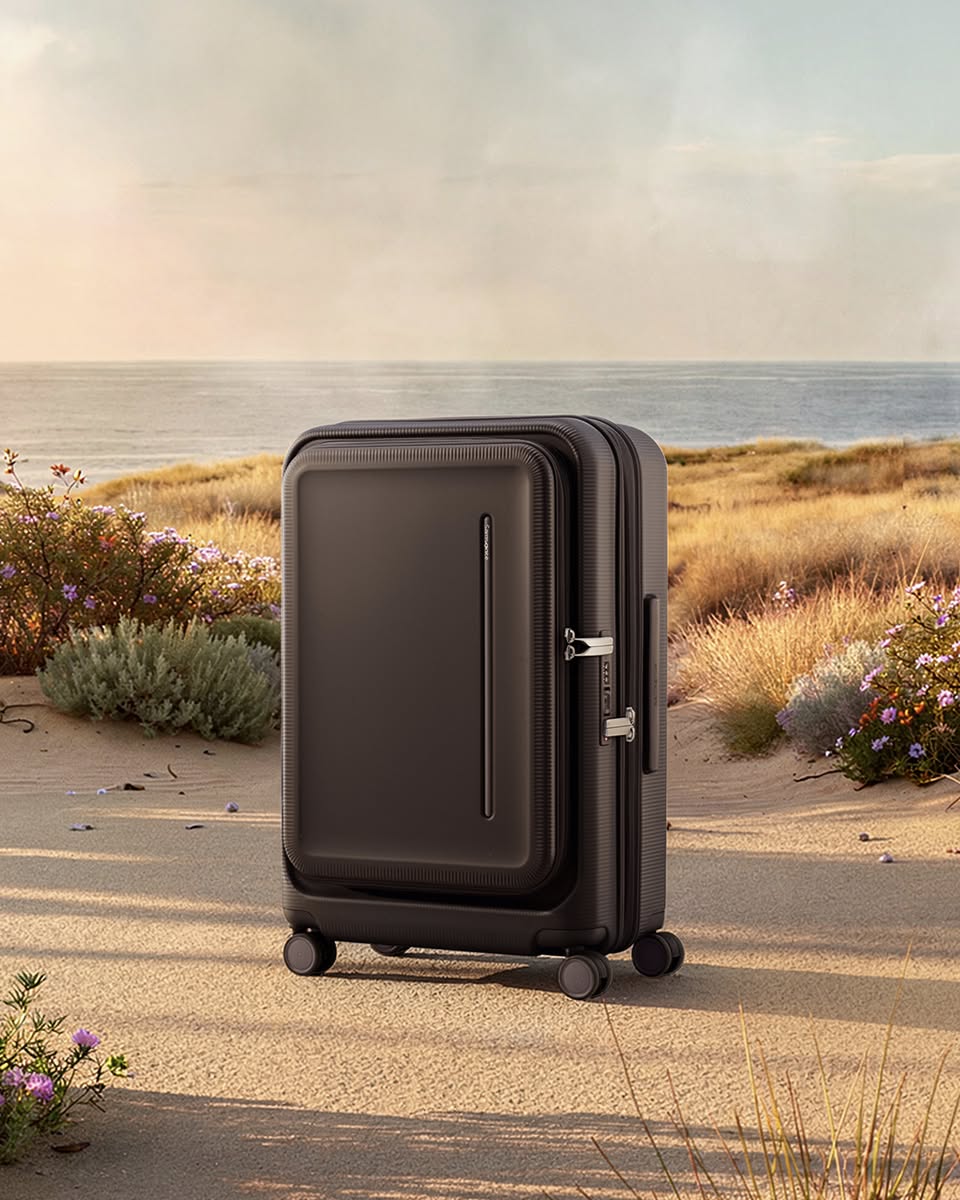 Samsonite black hard-shell suitcase with telescoping handle