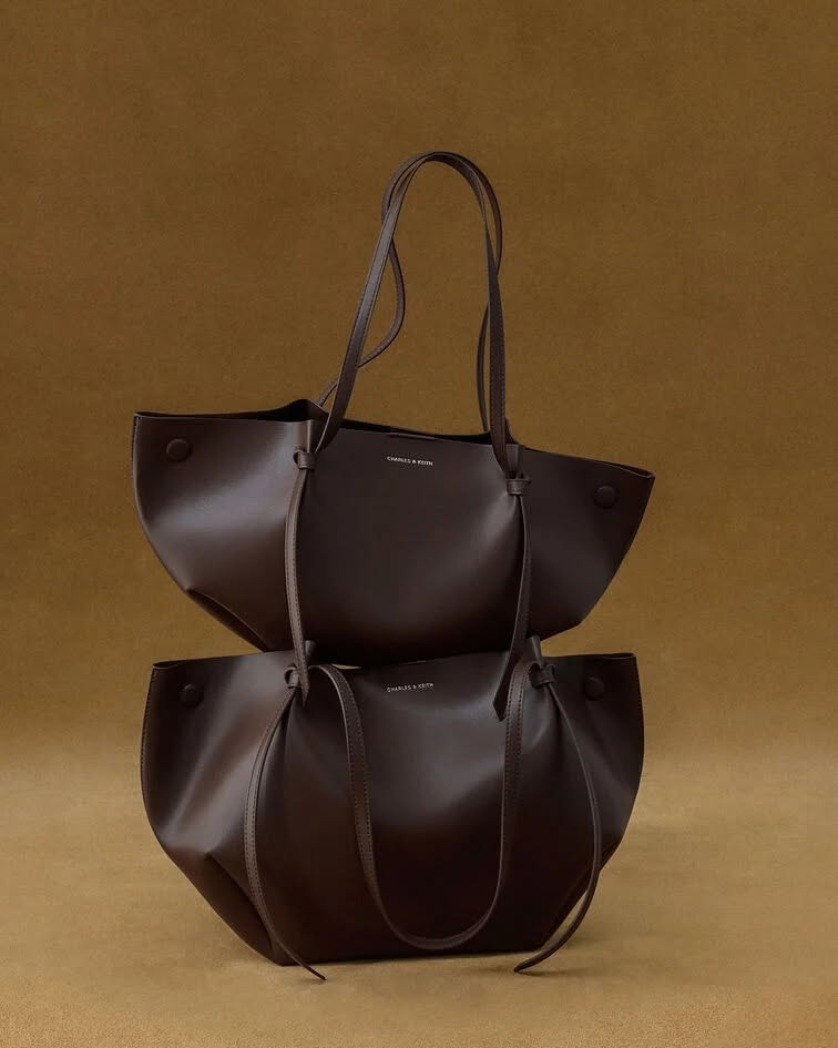 CAROLLA & SON leather totes