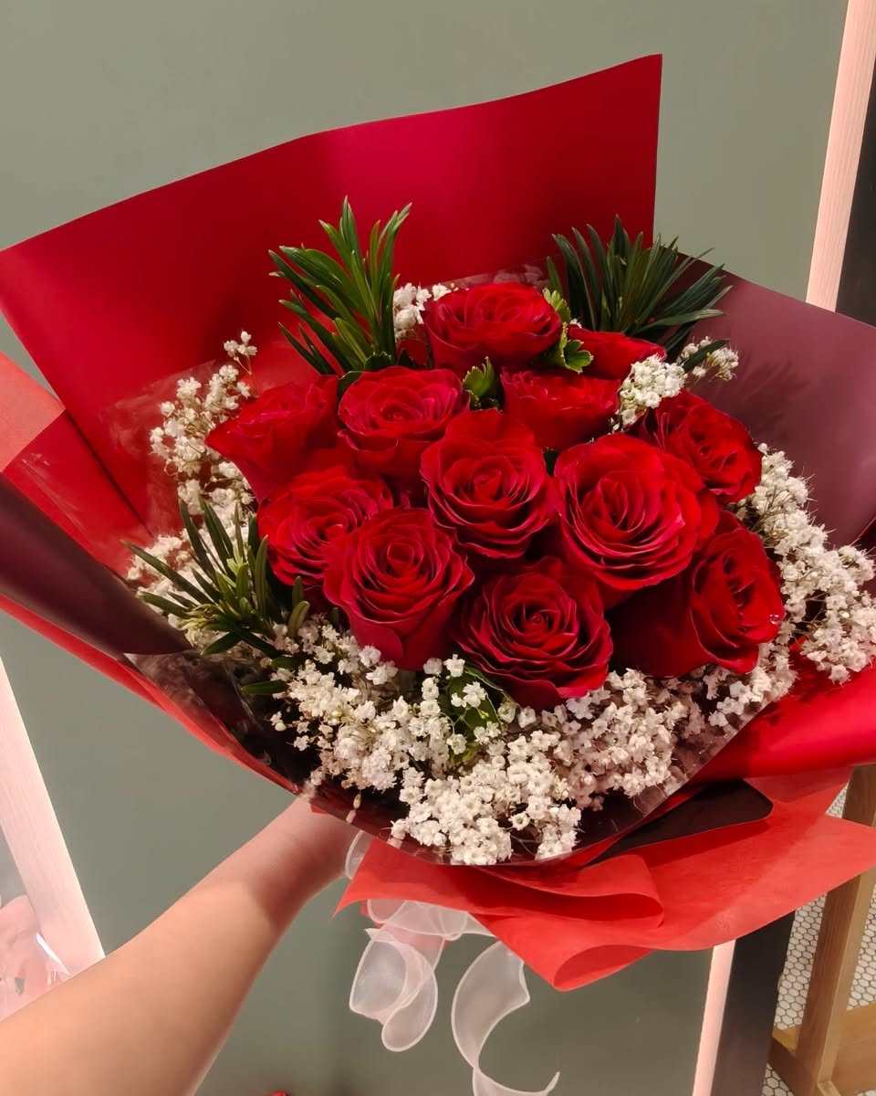 Selection of fresh seasonal flowers at Raffles Florist